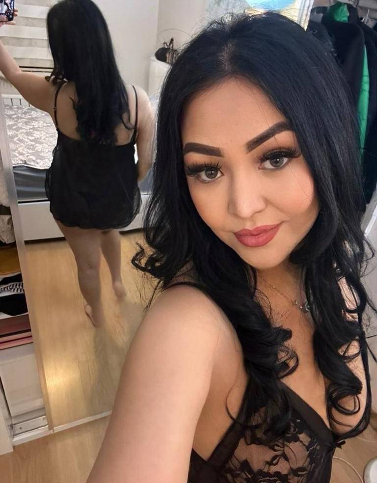 Sınırsız Escort Bayan Burcuyla Unutulmaz Dakikalar